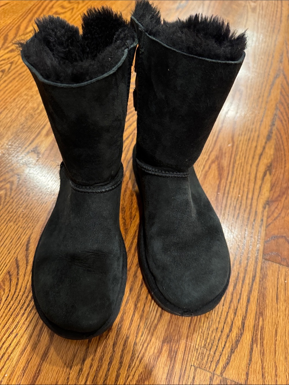 UGG Fairmont Black Shearling Buckle Short Boots size 6 - Picture 2 of 11